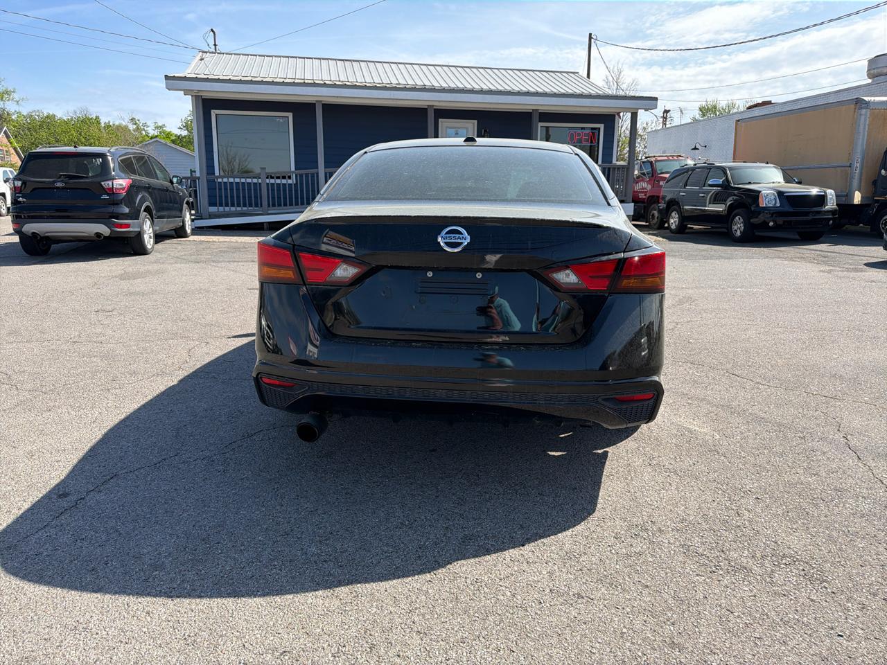 Nissan Altima 2.5 S Sedan 2020