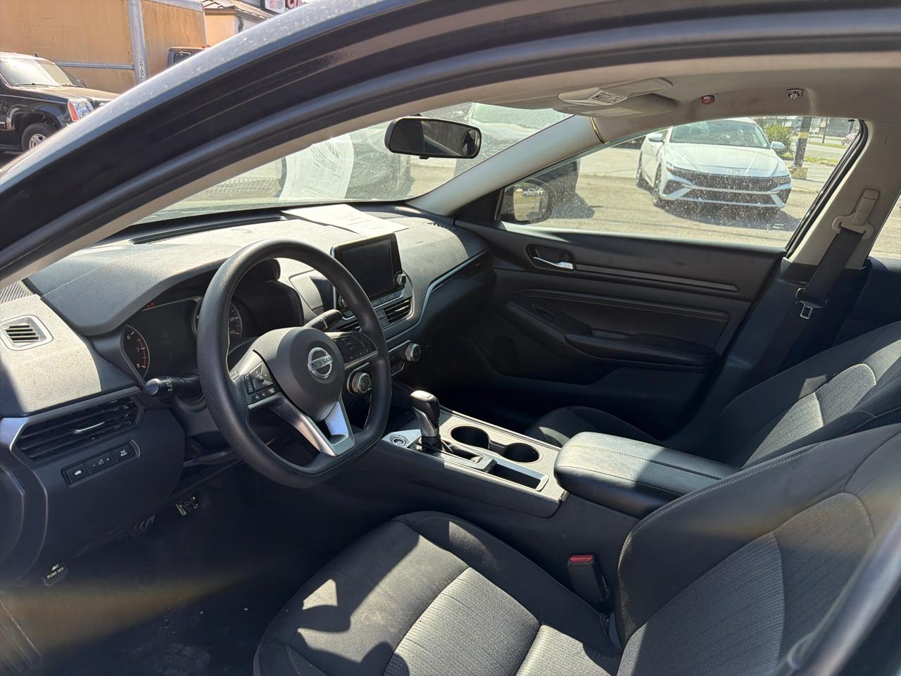 Nissan Altima 2.5 S Sedan 2020