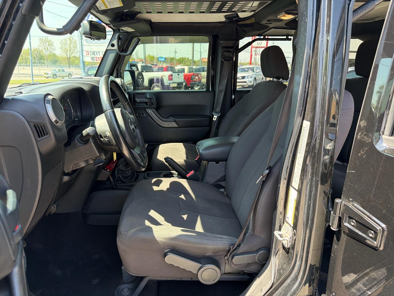 Jeep Wrangler Unlimited Sport 4x4 2017