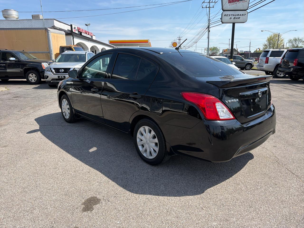 Nissan Versa Sedan S Plus CVT 2017