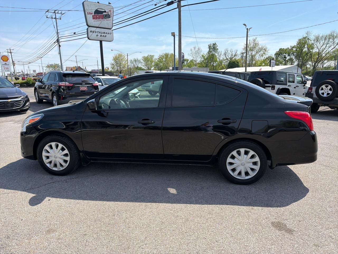Nissan Versa Sedan S Plus CVT 2017