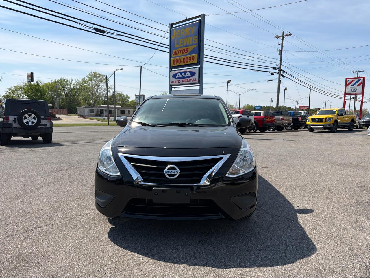 Nissan Versa Sedan S Plus CVT 2017