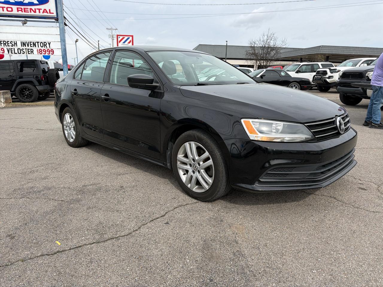 2015 Volkswagen Jetta Sedan 4dr Auto 2.0L S