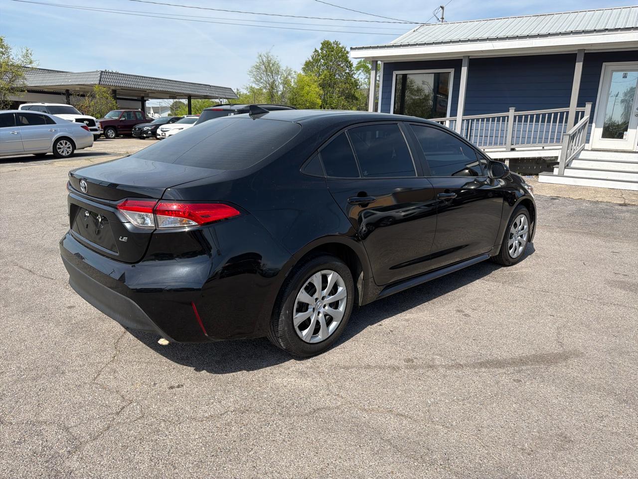Toyota Corolla LE CVT (Natl) 2023