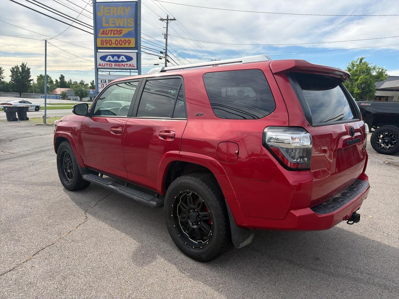 Toyota 4Runner SR5 Premium 2WD (Natl) 2018