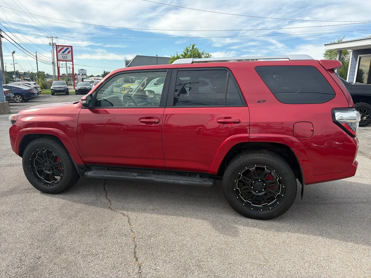 Toyota 4Runner SR5 Premium 2WD (Natl) 2018