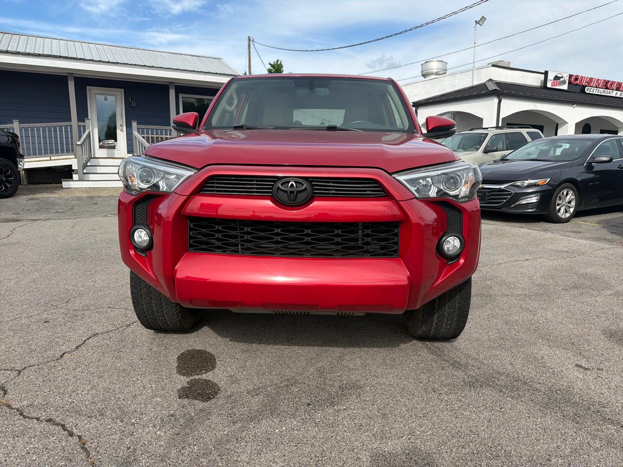 Toyota 4Runner SR5 Premium 2WD (Natl) 2018