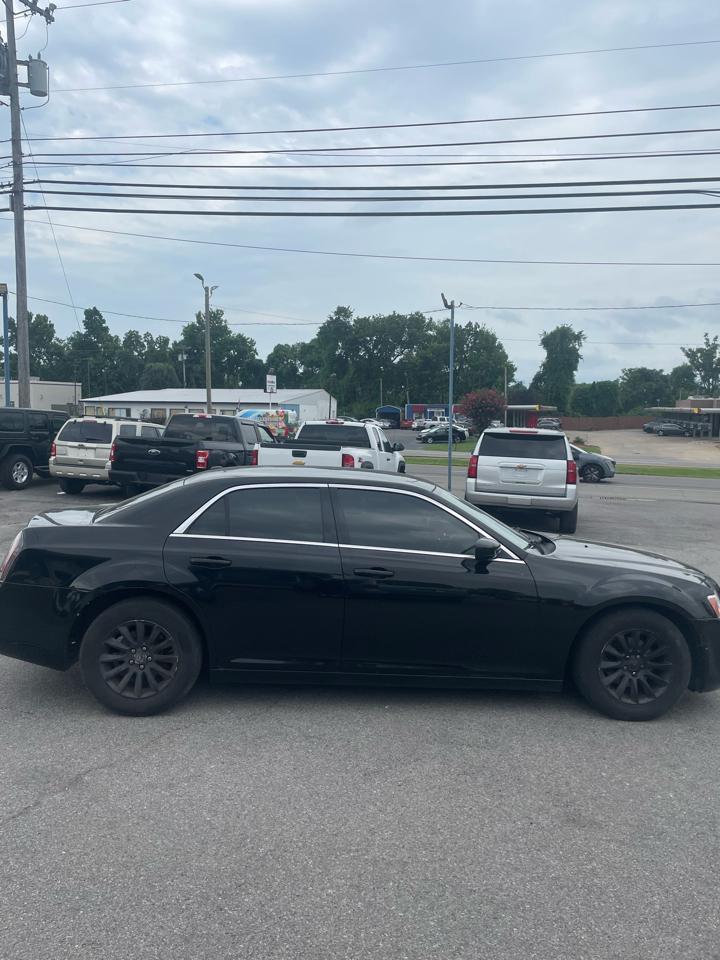 Chrysler 300  2013