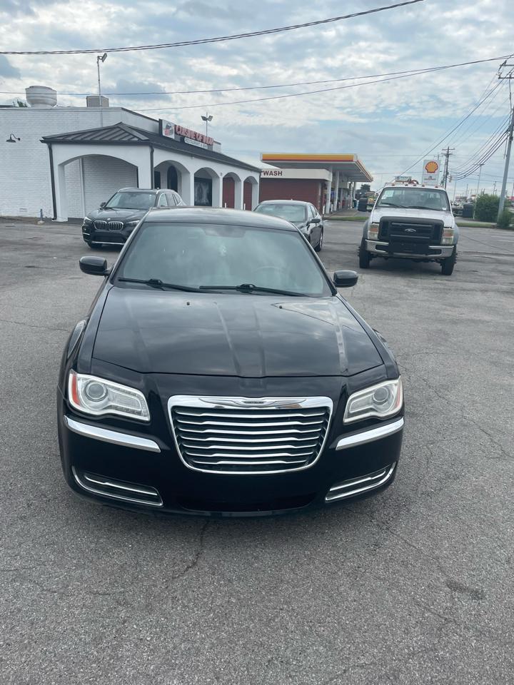 Chrysler 300  2013