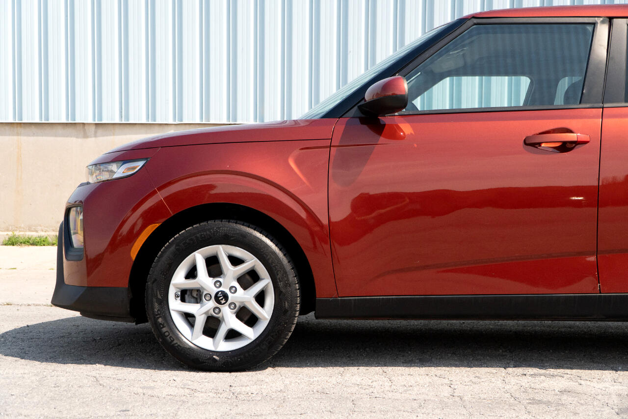 2021 Kia Soul S photo 7