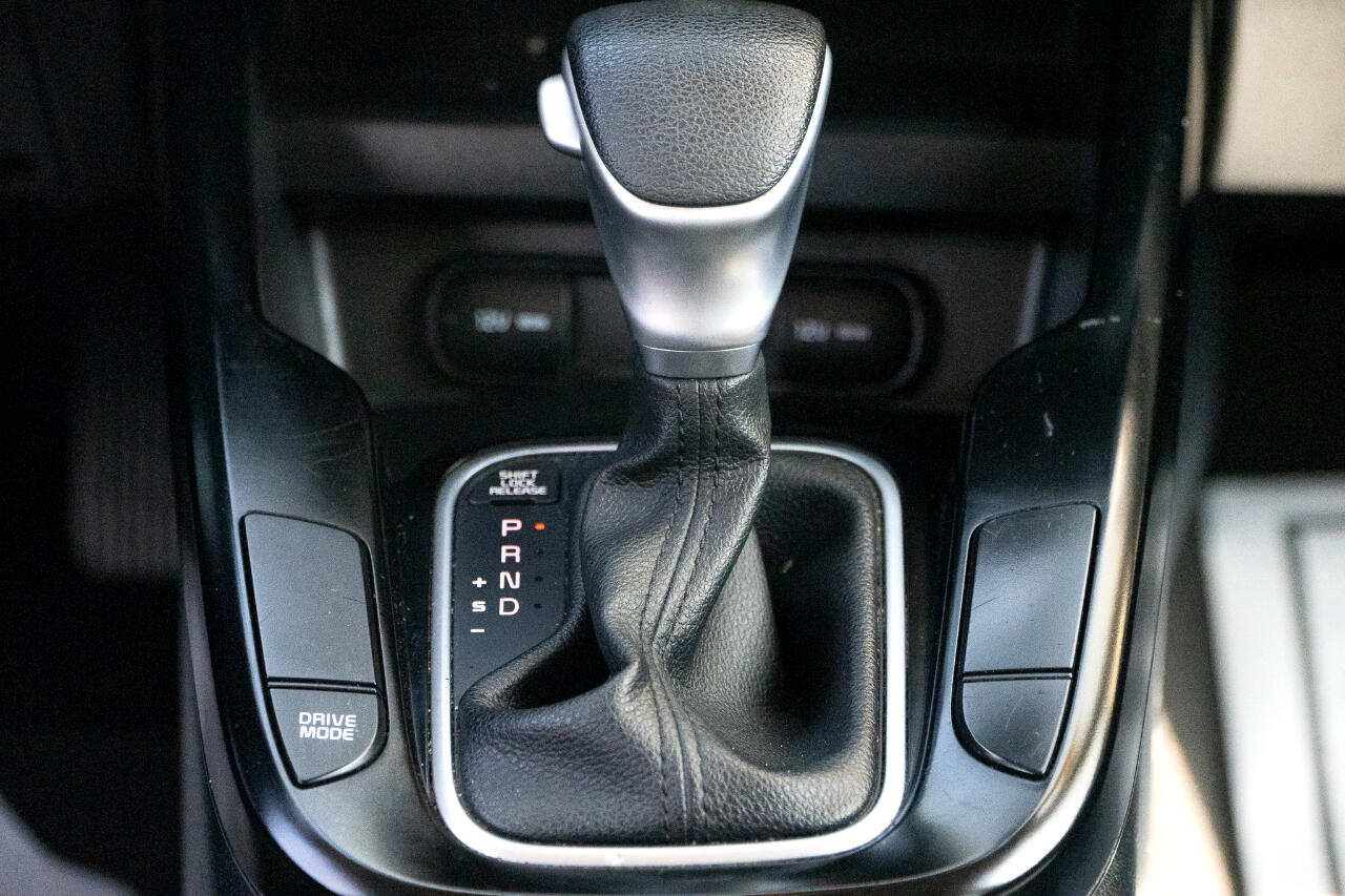 2021 Kia Soul S photo 25