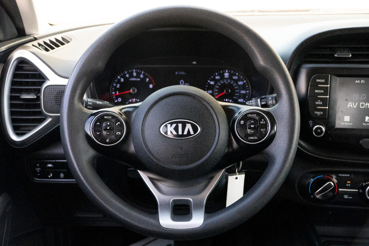 2021 Kia Soul S photo 28