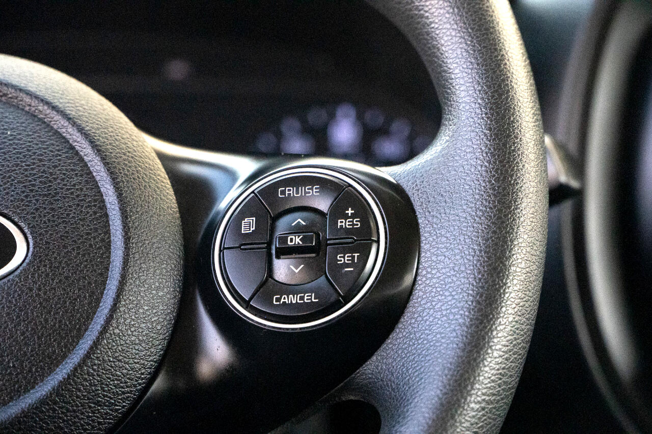 2021 Kia Soul S photo 30