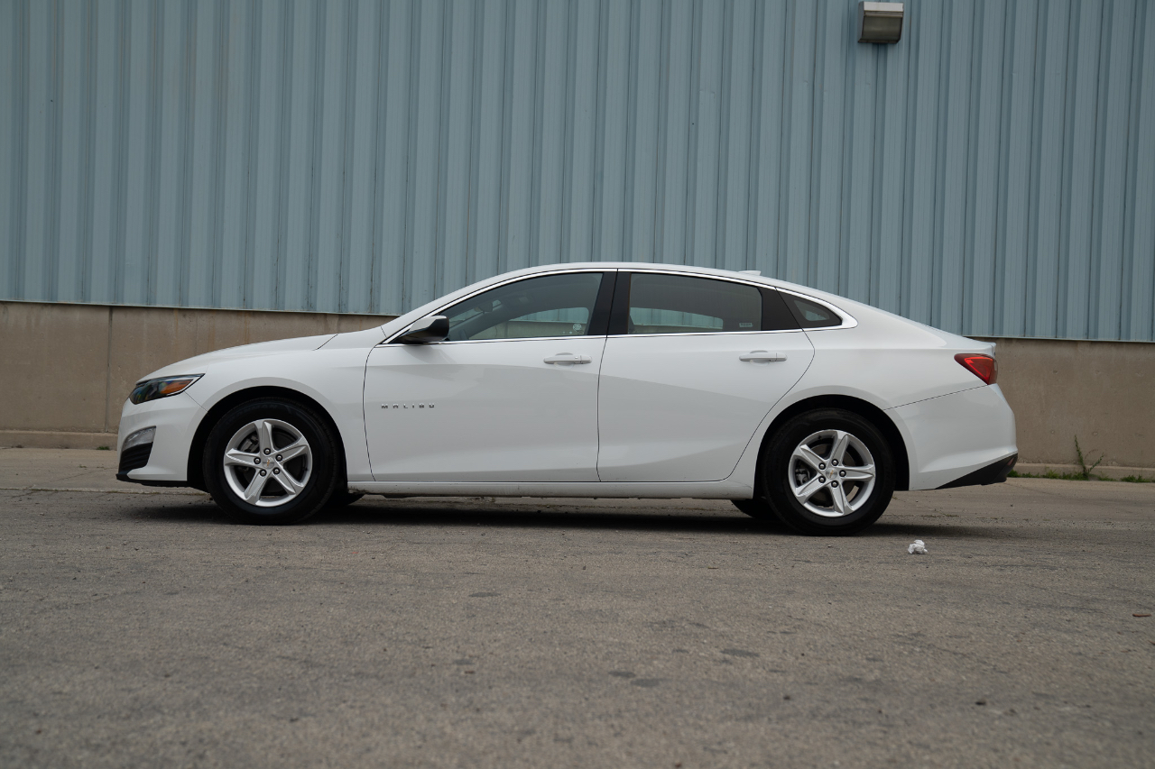2023 Chevrolet Malibu 1LT photo 6