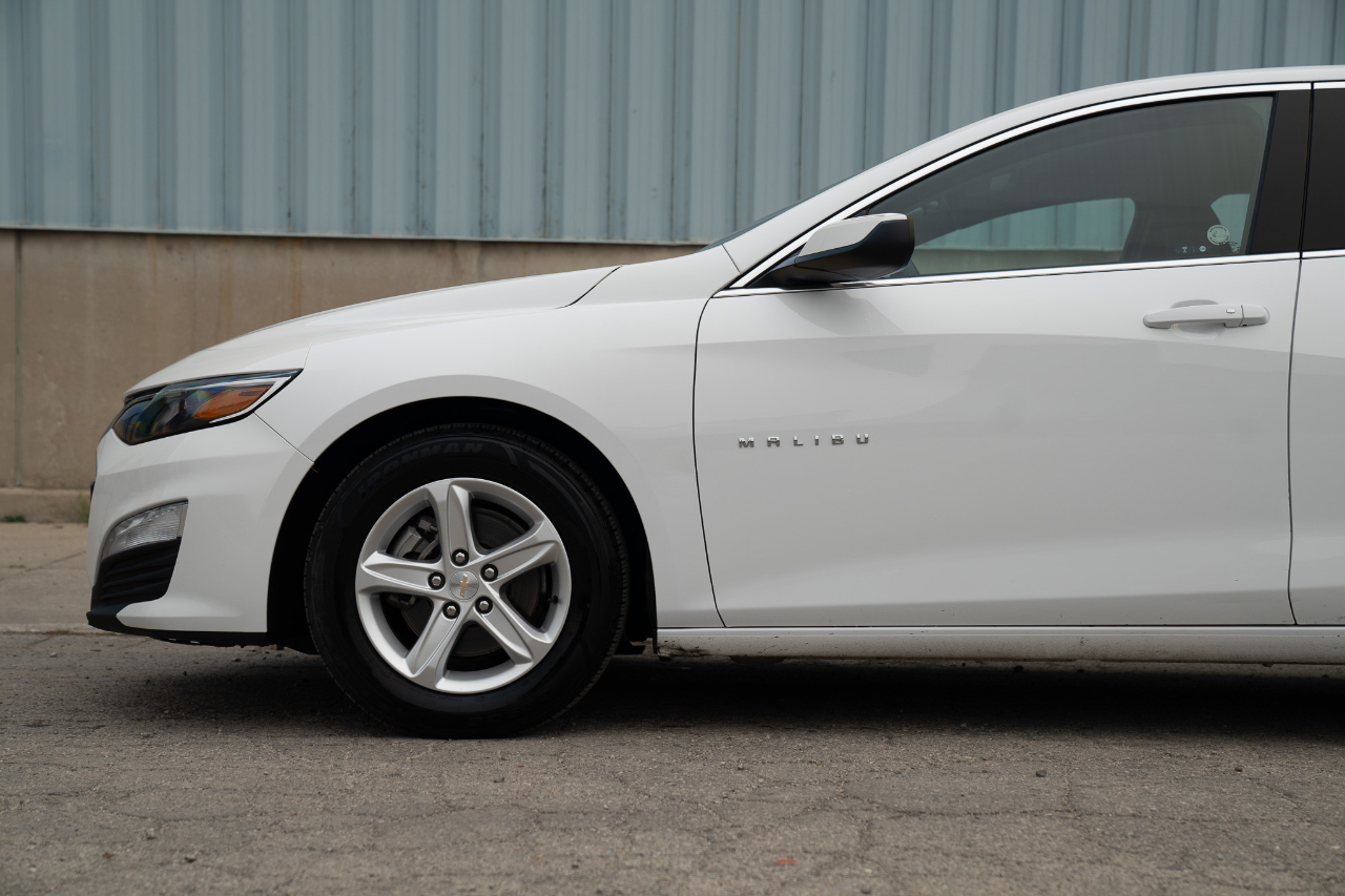 2023 Chevrolet Malibu 1LT photo 7