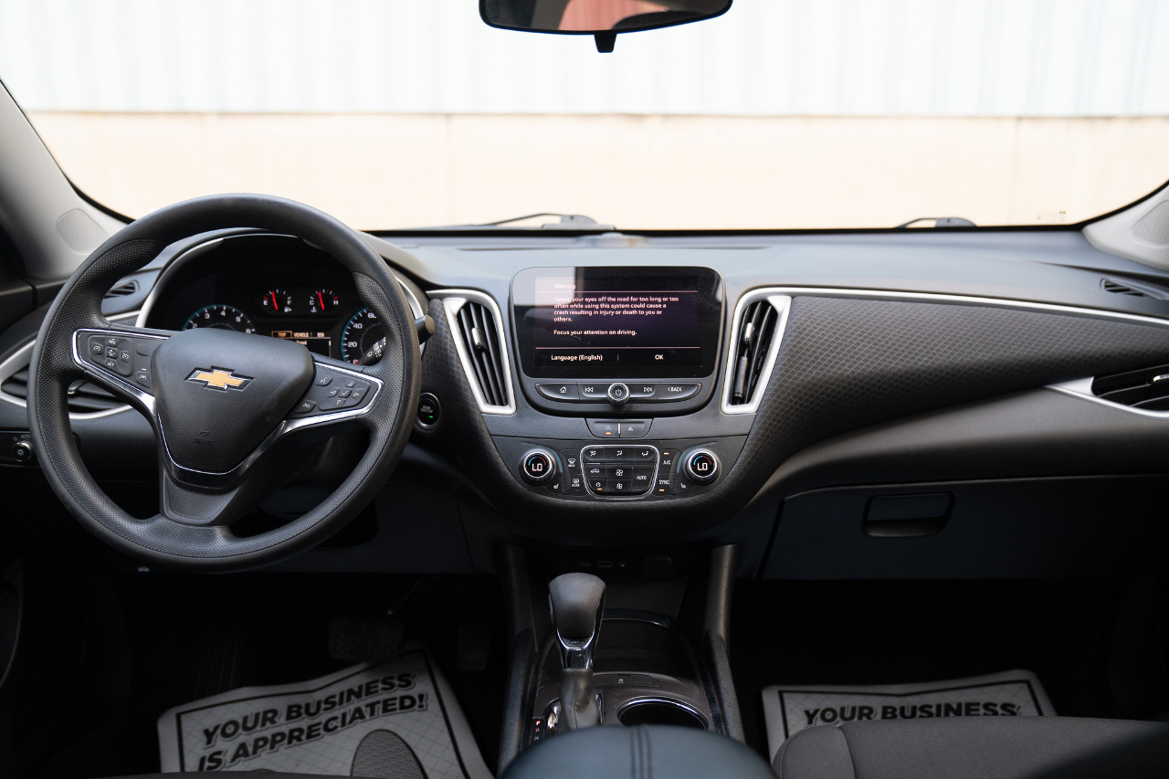 2023 Chevrolet Malibu 1LT photo 20