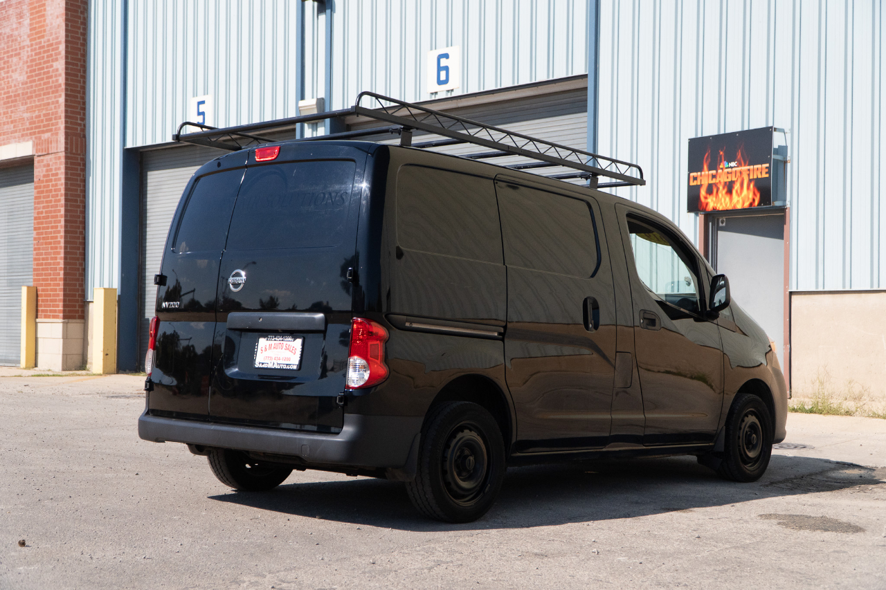 2019 Nissan NV200 S photo 14