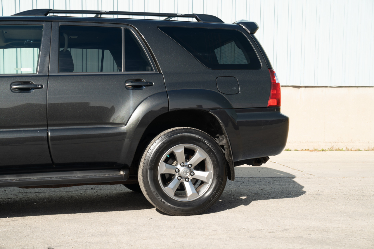 Toyota 4Runner 4WD 4dr V8 Limited (Natl) 2007