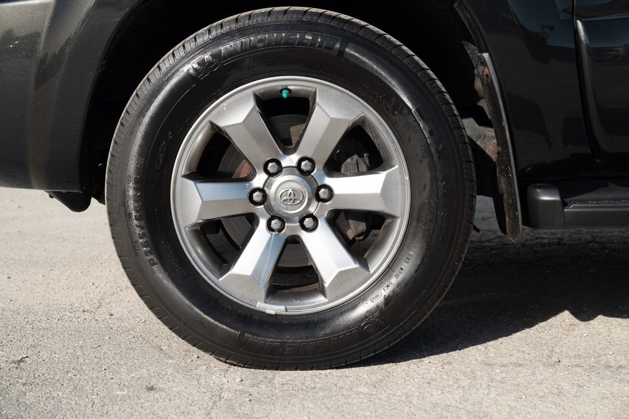 Toyota 4Runner 4WD 4dr V8 Limited (Natl) 2007