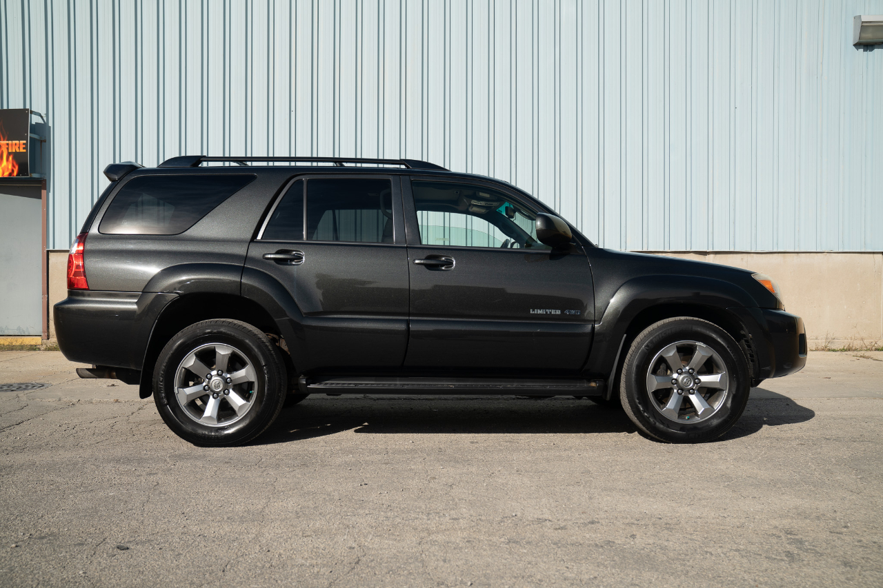 Toyota 4Runner 4WD 4dr V8 Limited (Natl) 2007