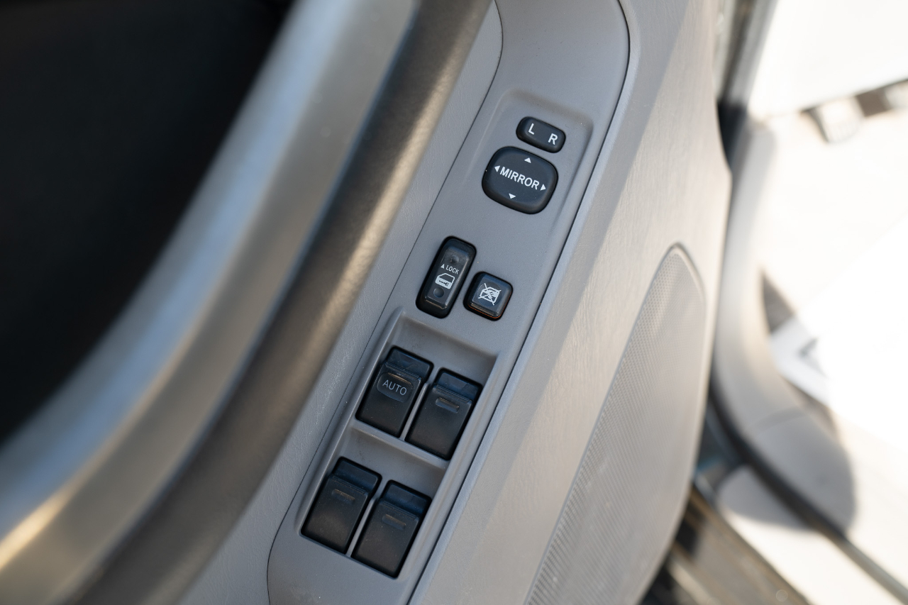 Toyota 4Runner 4WD 4dr V8 Limited (Natl) 2007