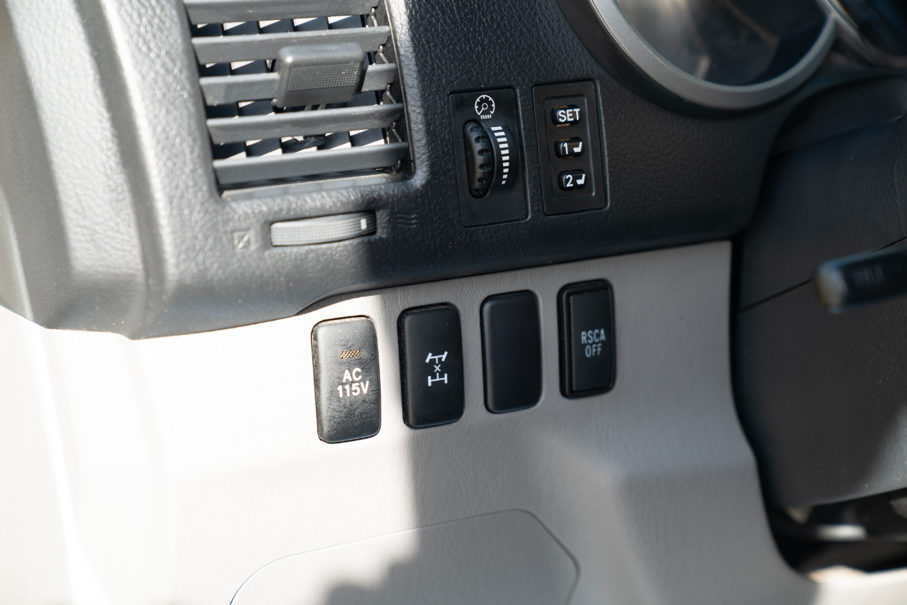 Toyota 4Runner 4WD 4dr V8 Limited (Natl) 2007