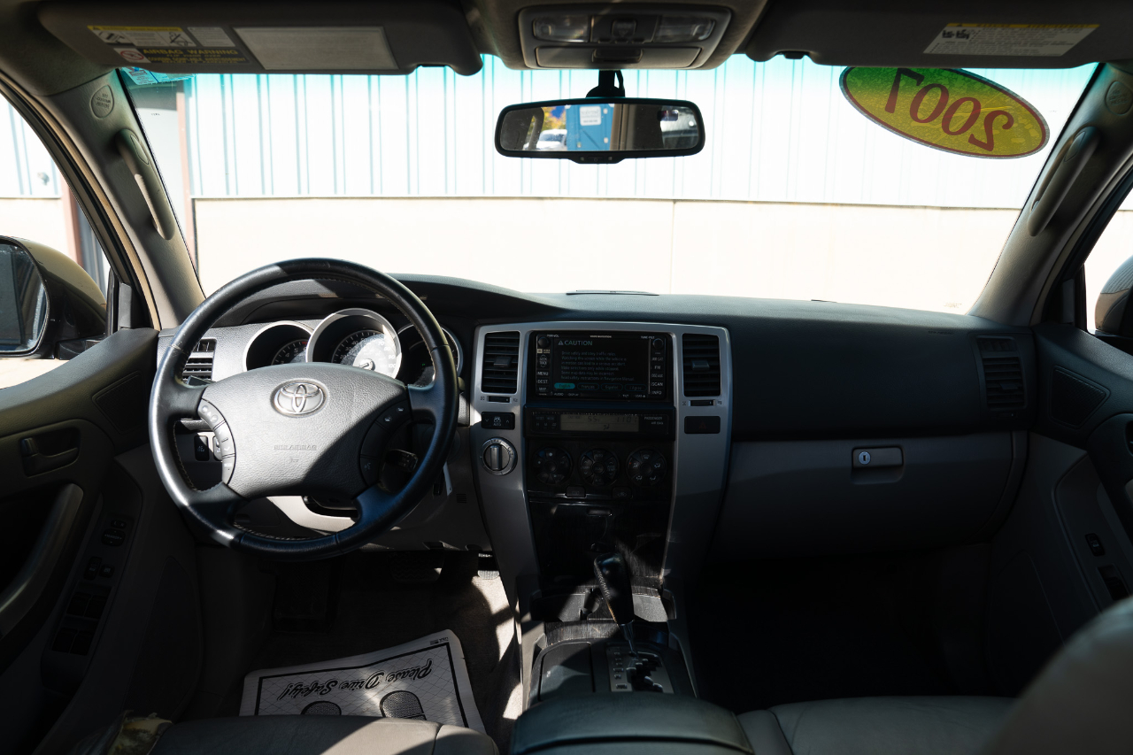 Toyota 4Runner 4WD 4dr V8 Limited (Natl) 2007