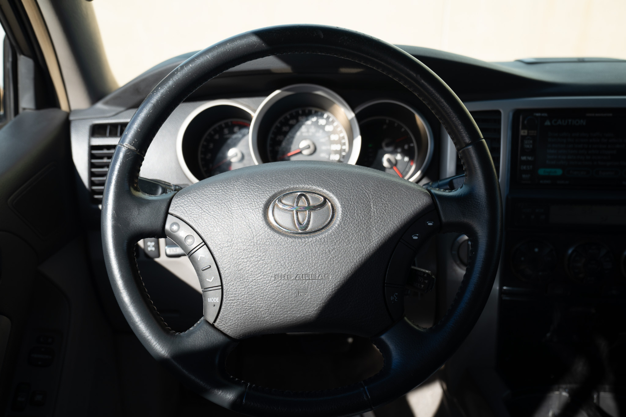 Toyota 4Runner 4WD 4dr V8 Limited (Natl) 2007