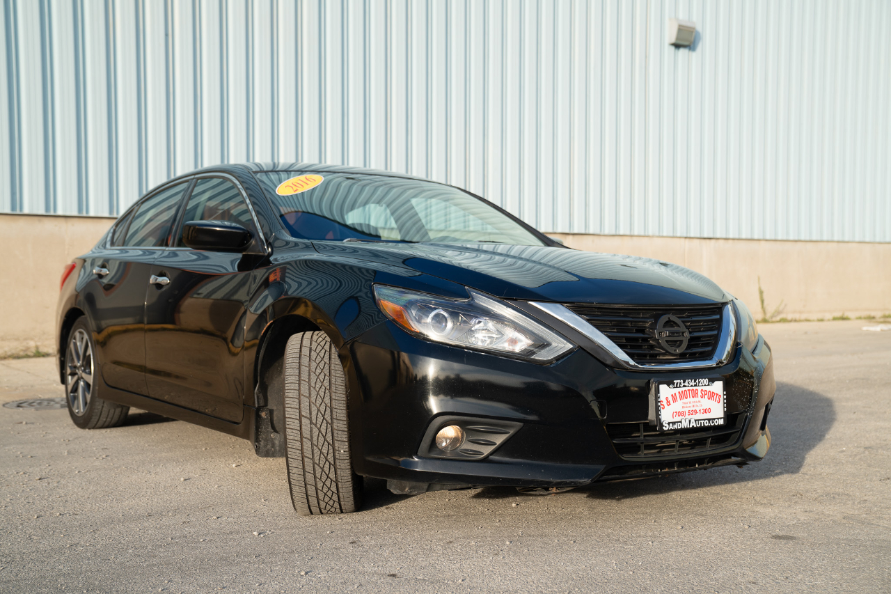 Nissan Altima 4dr Sdn I4 2.5 SR 2016