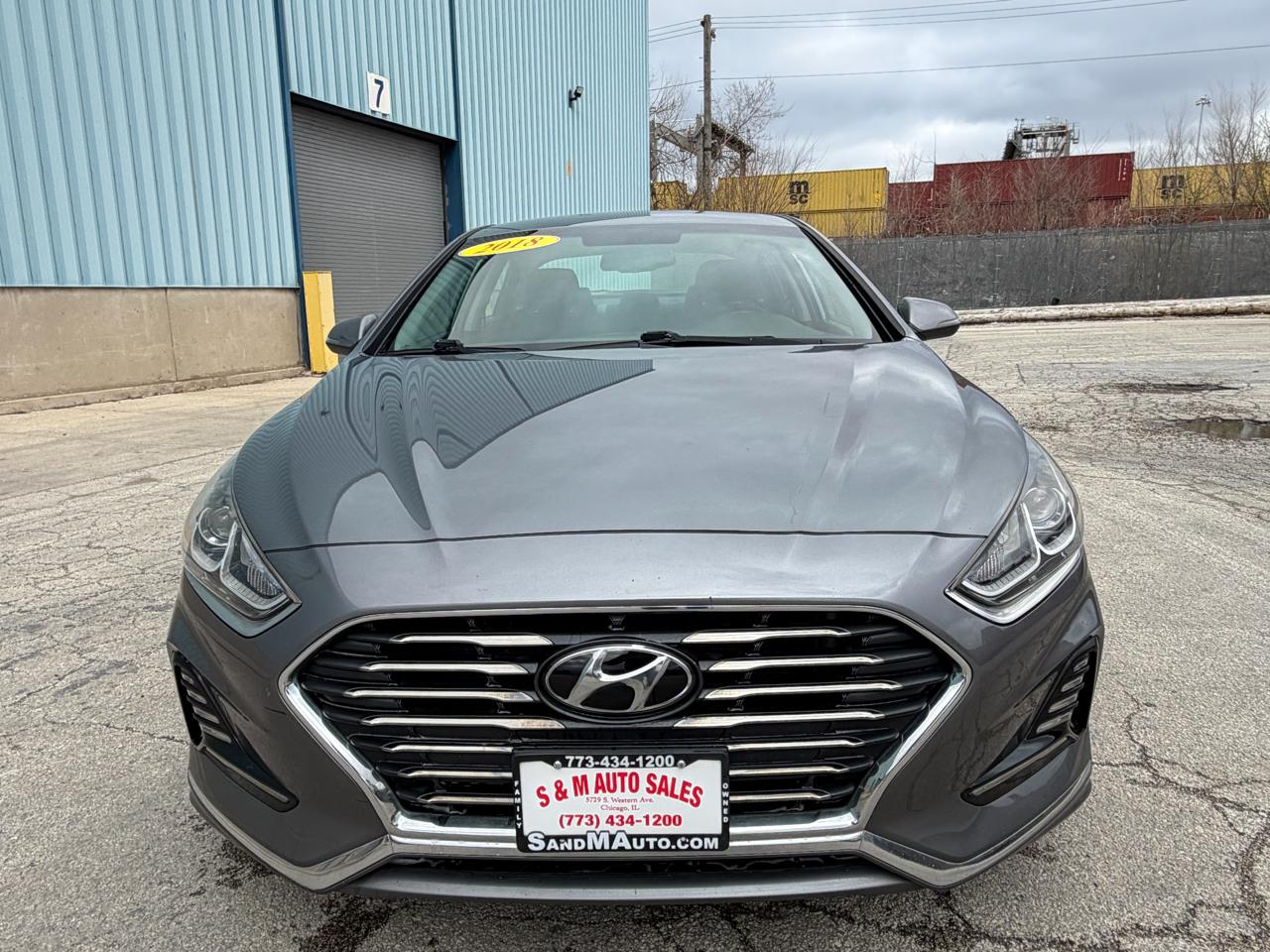 View vehicle photo 2