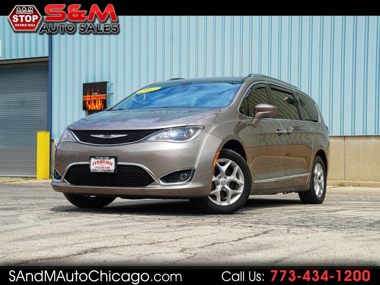 2017 Chrysler Pacifica Touring-L Plus FWD