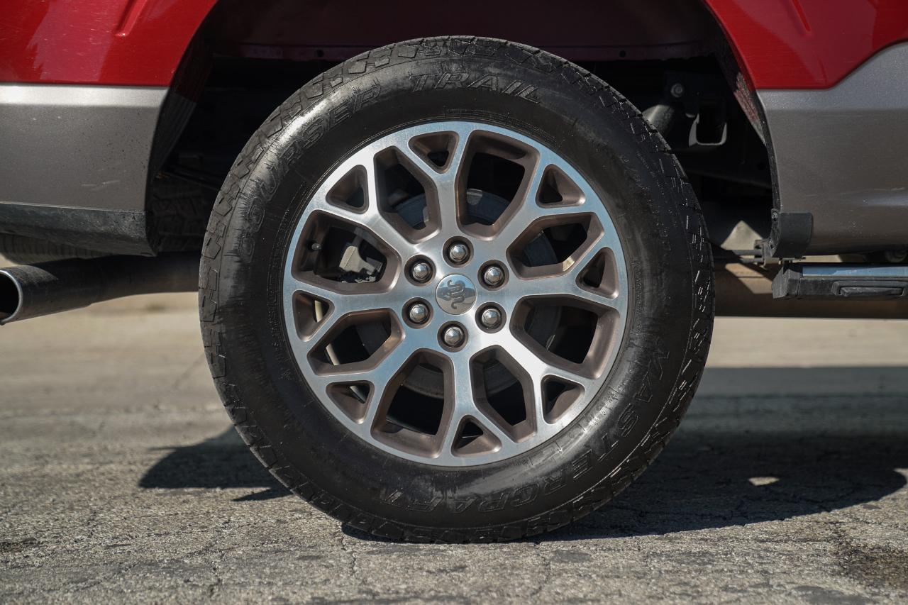 Ford F-150 photo 9