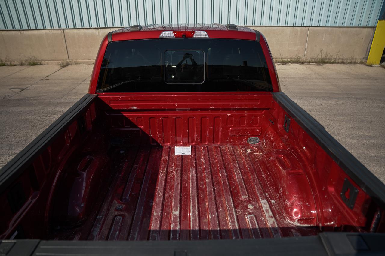 Ford F-150 photo 16