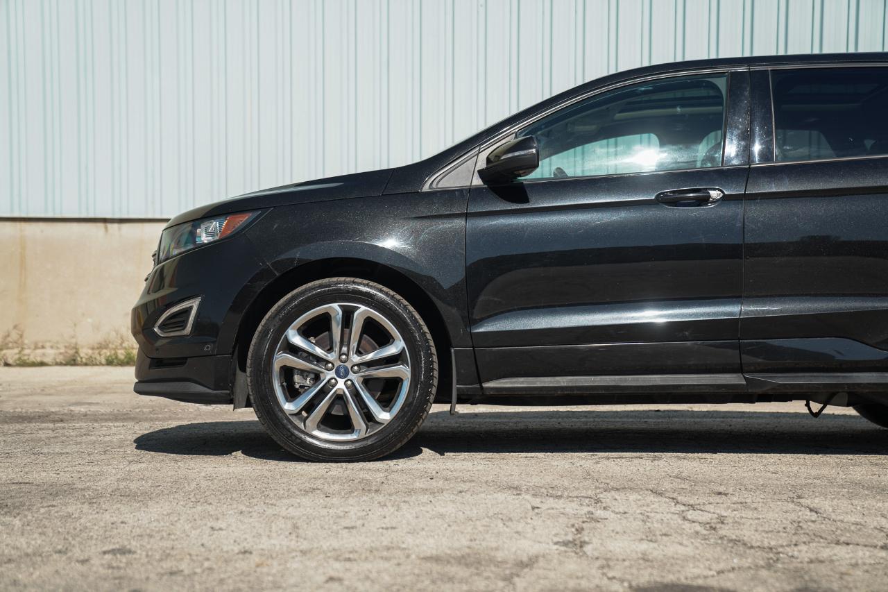 Ford Edge photo 7
