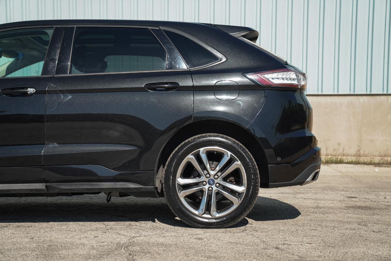 Ford Edge photo 8