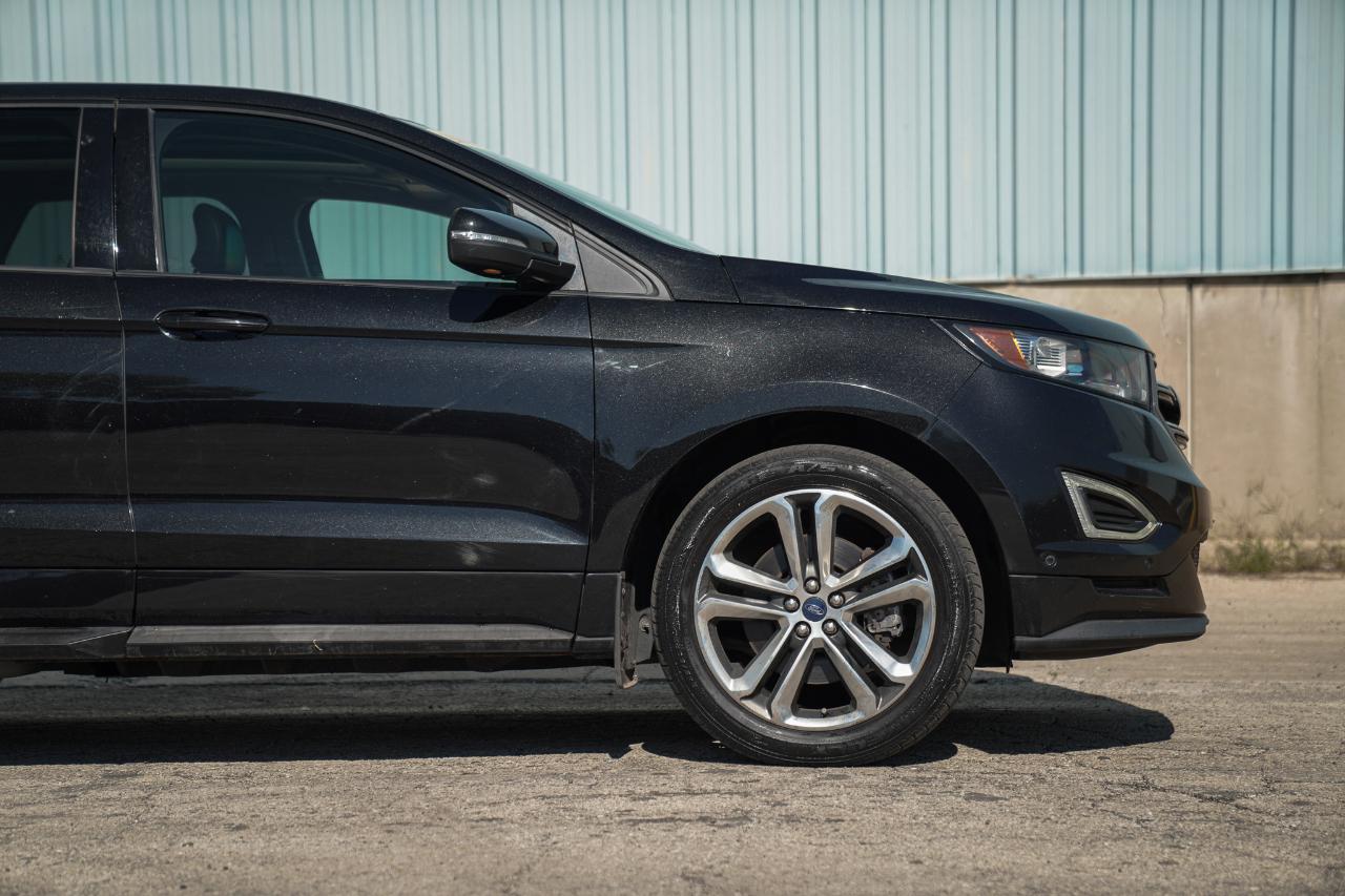 Ford Edge photo 12