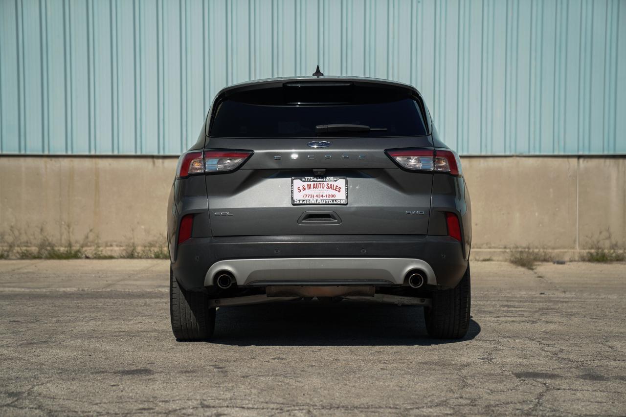 Ford Escape photo 13