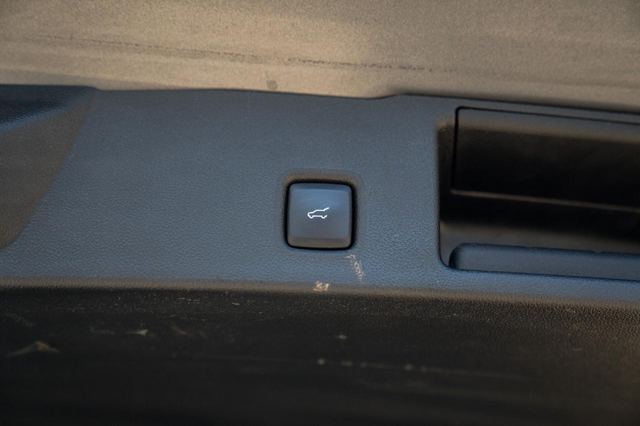 Ford Escape photo 16