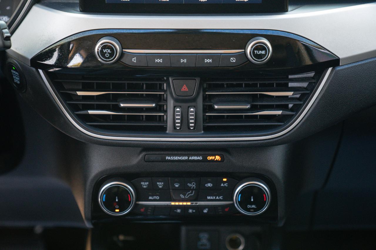 Ford Escape photo 30