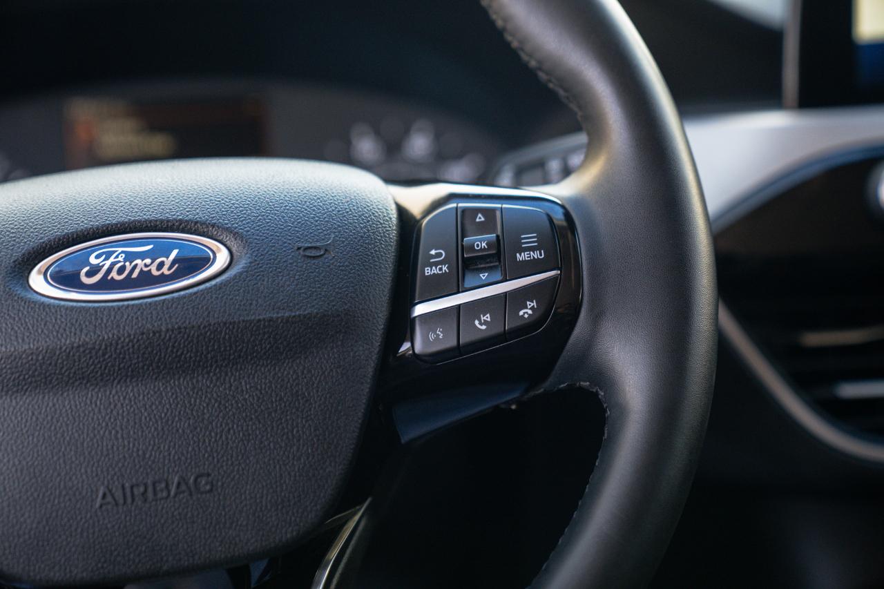Ford Escape photo 34