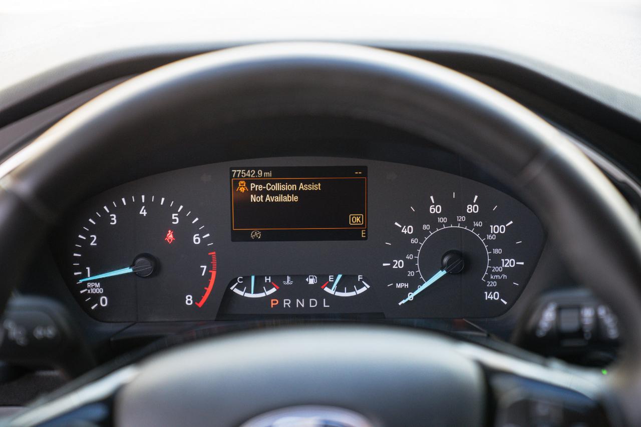 Ford Escape photo 35