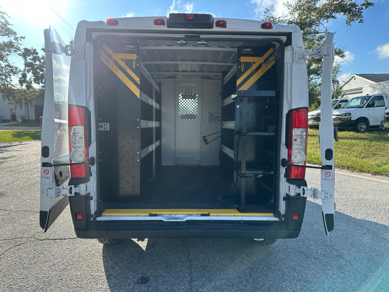 RAM ProMaster Cargo Van 2500 Low Roof 136" WB 2023 RAM ProMaster Cargo Van 2500 Low Roof 136" WB 2023