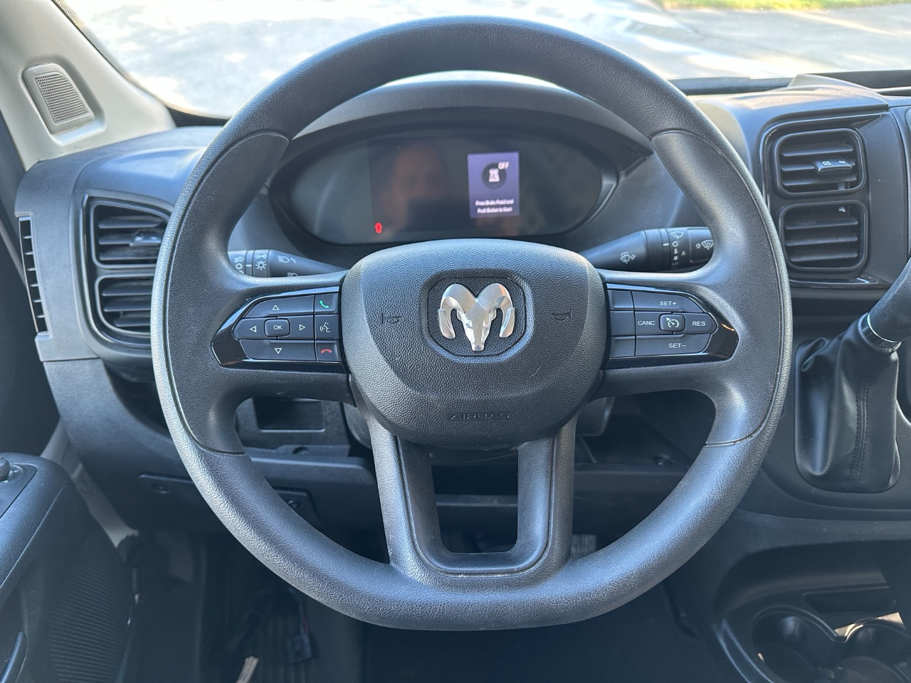 RAM ProMaster Cargo Van 2500 Low Roof 136" WB 2023 RAM ProMaster Cargo Van 2500 Low Roof 136" WB 2023