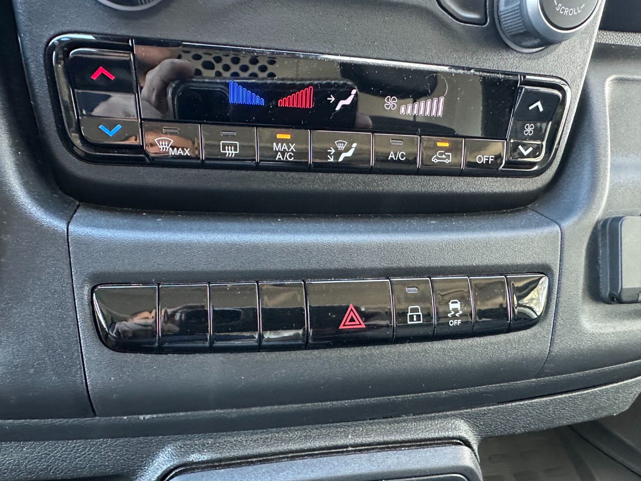 RAM ProMaster Cargo Van 2500 Low Roof 136" WB 2023 RAM ProMaster Cargo Van 2500 Low Roof 136" WB 2023