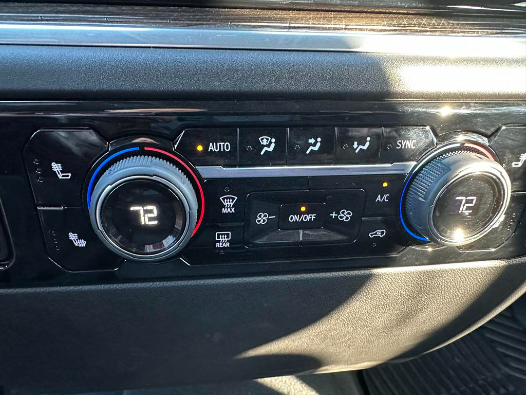 Chevrolet Silverado 2500HD 4WD Crew Cab 159" LT 2025