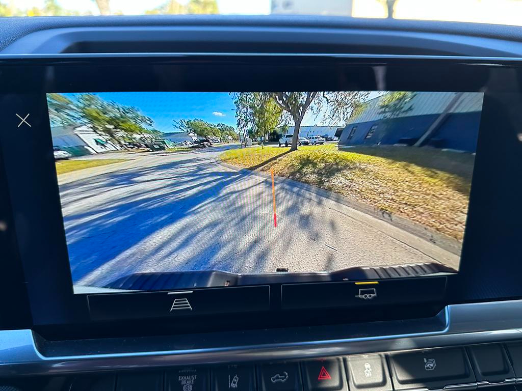 Chevrolet Silverado 2500HD 4WD Crew Cab 159" LT 2025