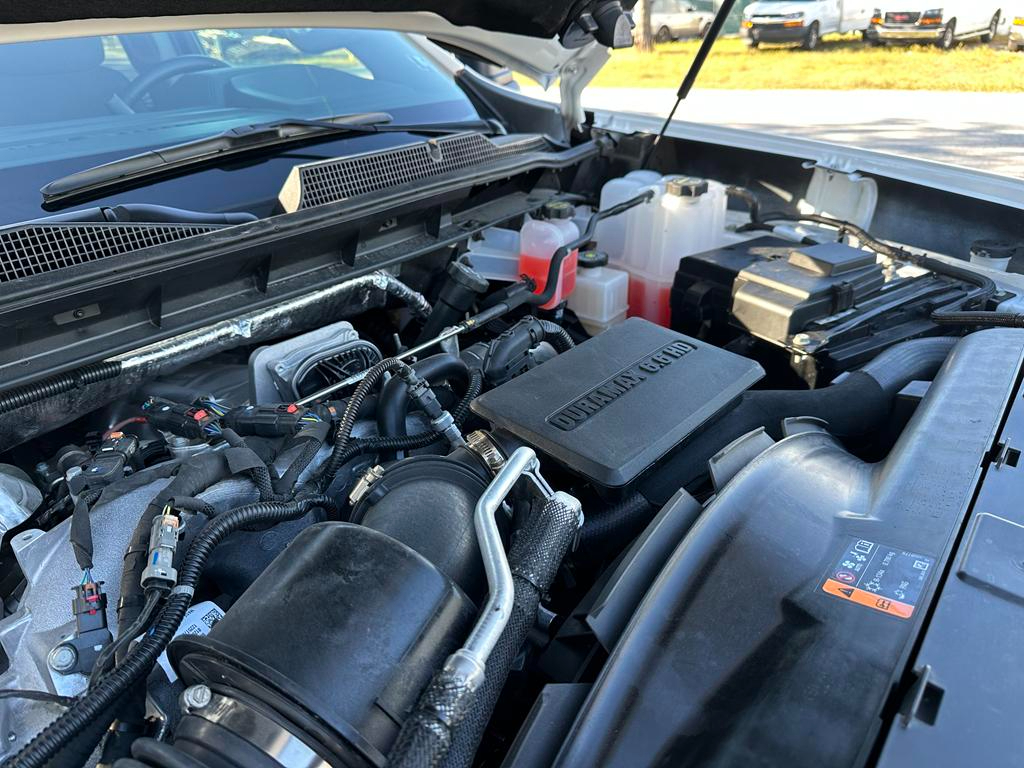 Chevrolet Silverado 2500HD 4WD Crew Cab 159" LT 2025