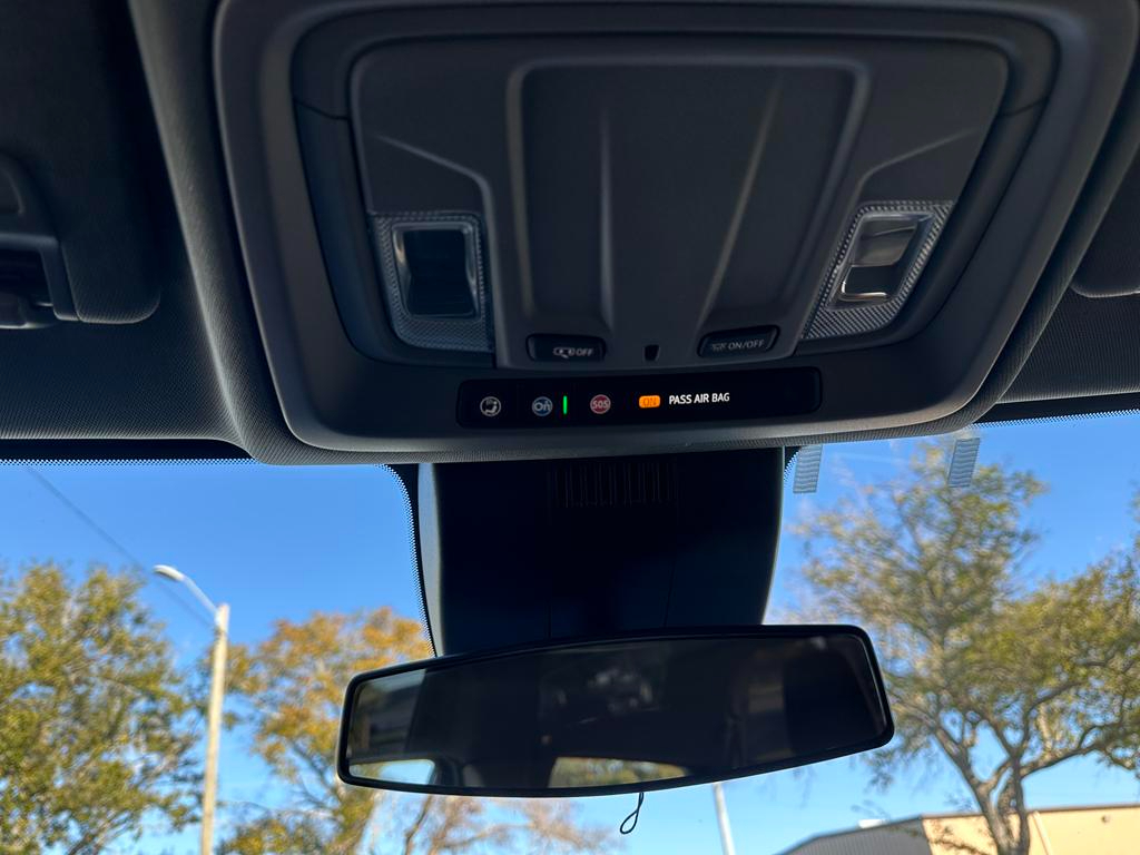 Chevrolet Silverado 2500HD 4WD Crew Cab 159" LT 2025