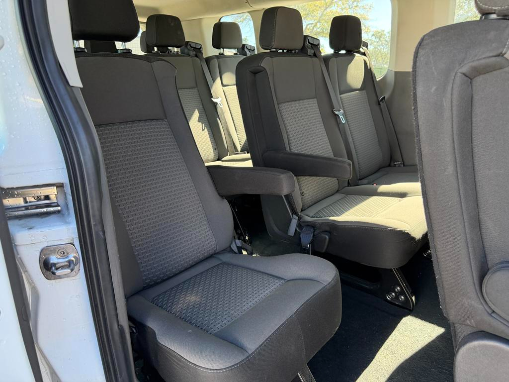 Ford Transit Passenger Wagon T-350 148" Low Roof XLT RWD 2025