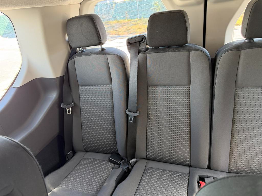 Ford Transit Passenger Wagon T-350 148" Low Roof XLT RWD 2025